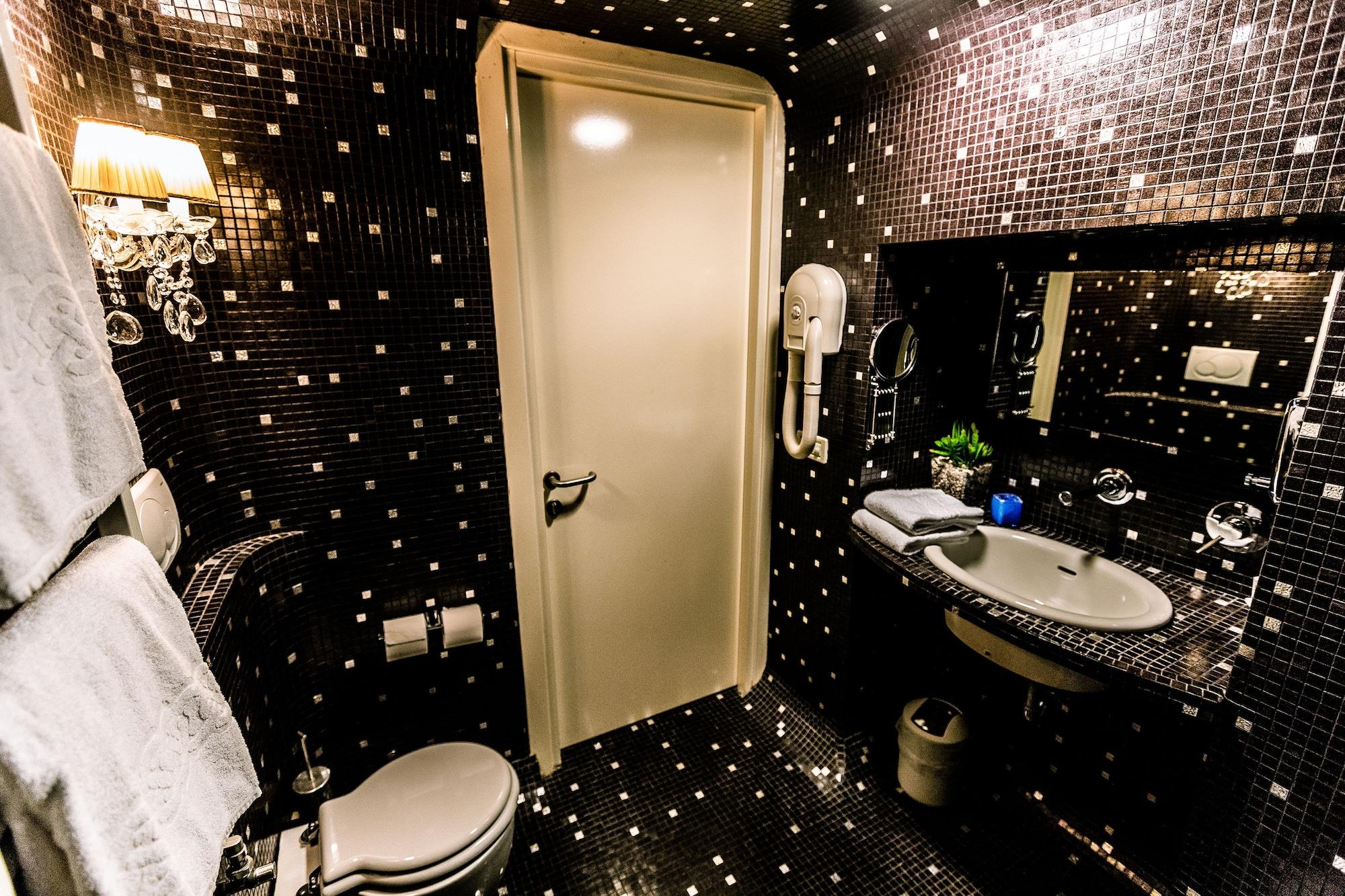 Avogaria 5 Rooms Venesia Bagian luar foto