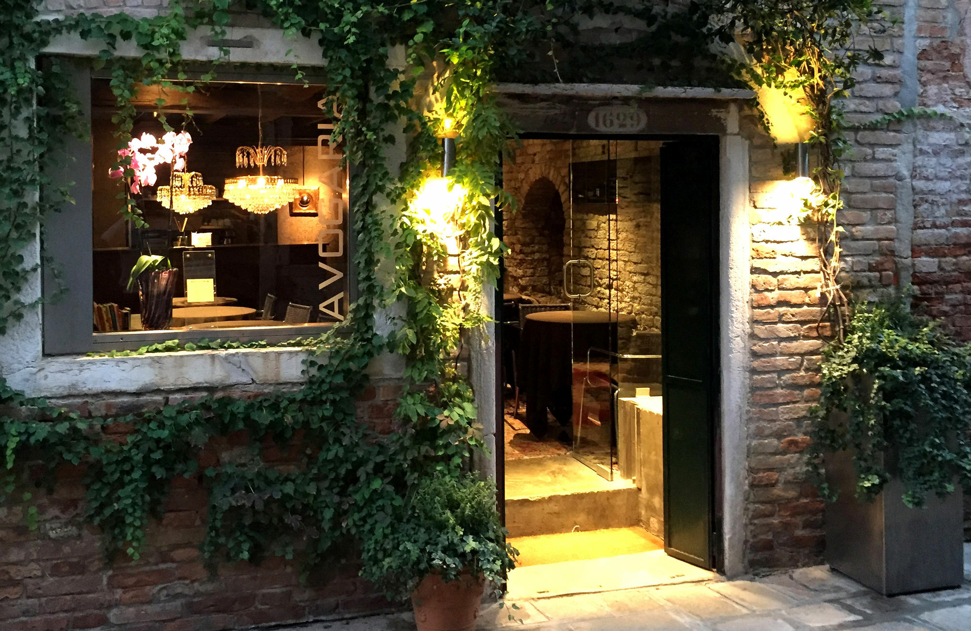 Avogaria 5 Rooms Venesia Bagian luar foto